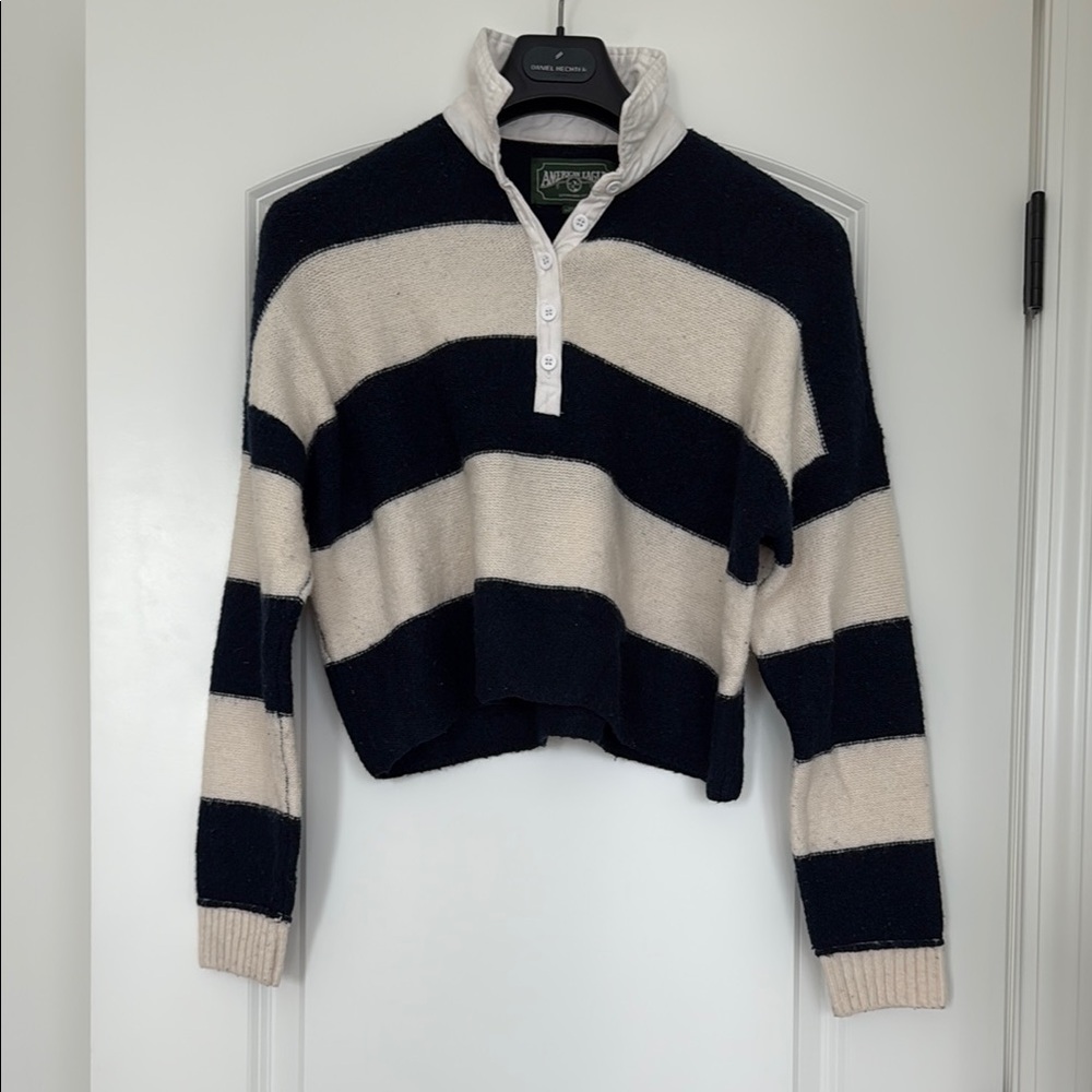American Eagle Outfitters Black and Cream Striped Turtleneck Sweater